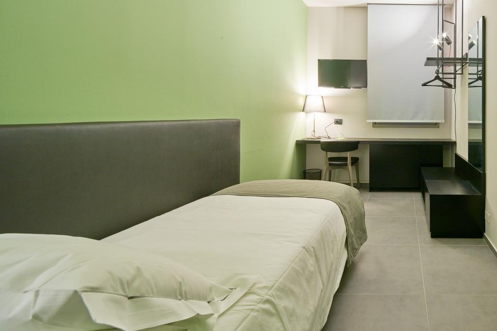 Hotel Duomo Carpi Esterno foto
