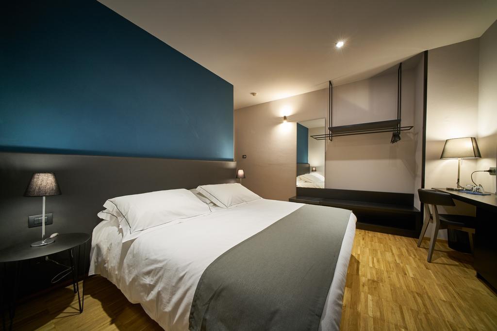 Hotel Duomo Carpi Esterno foto